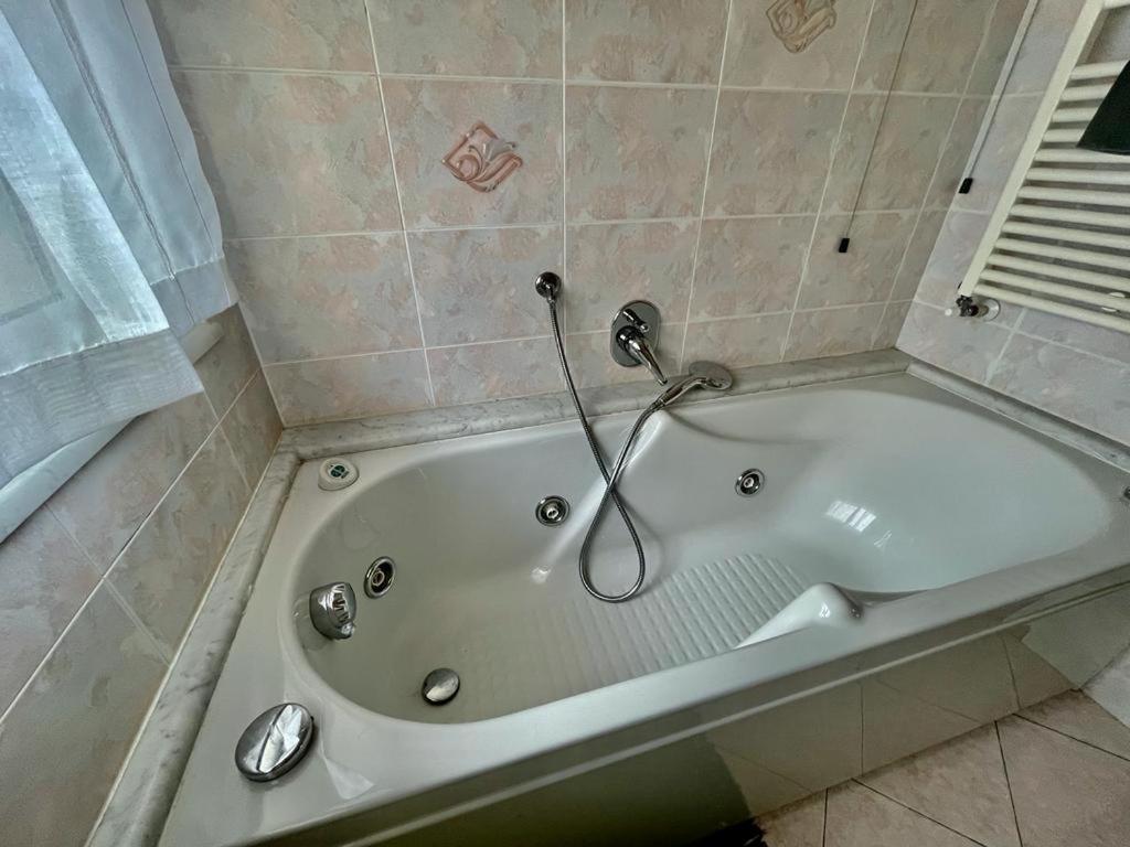 Casa Conchiglia Villa Вадо Лигуре Екстериор снимка